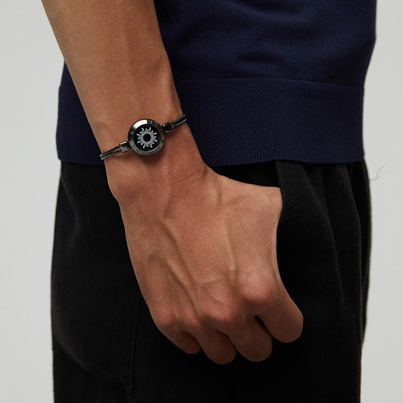 Beste Geschenke fr Fernbeziehungen: totwoo Smart Armbnder mit Schlangenkette (Schwarz+Rosgold) totwoo.de Beste Geschenke fr Fernbeziehungen: totwoo Smart Armbnder mit Schlangenkette (Schwarz+Rosgold) totwoo.de